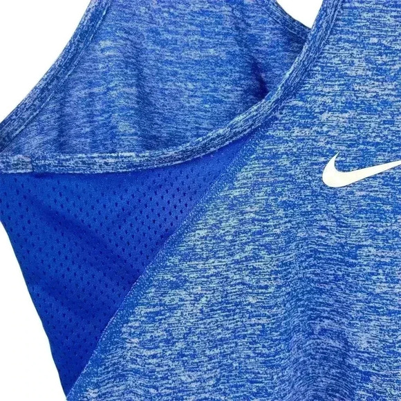 Nike Women's Blue Racerback Tank Top Size M Yoga Running Athletic Dri-fit - Picture 6 of 10